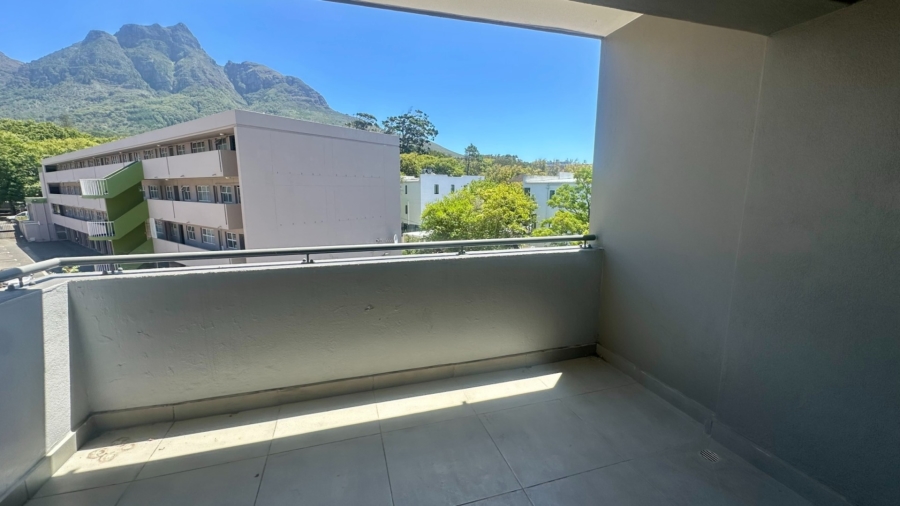 To Let 2 Bedroom Property for Rent in Rondebosch Western Cape